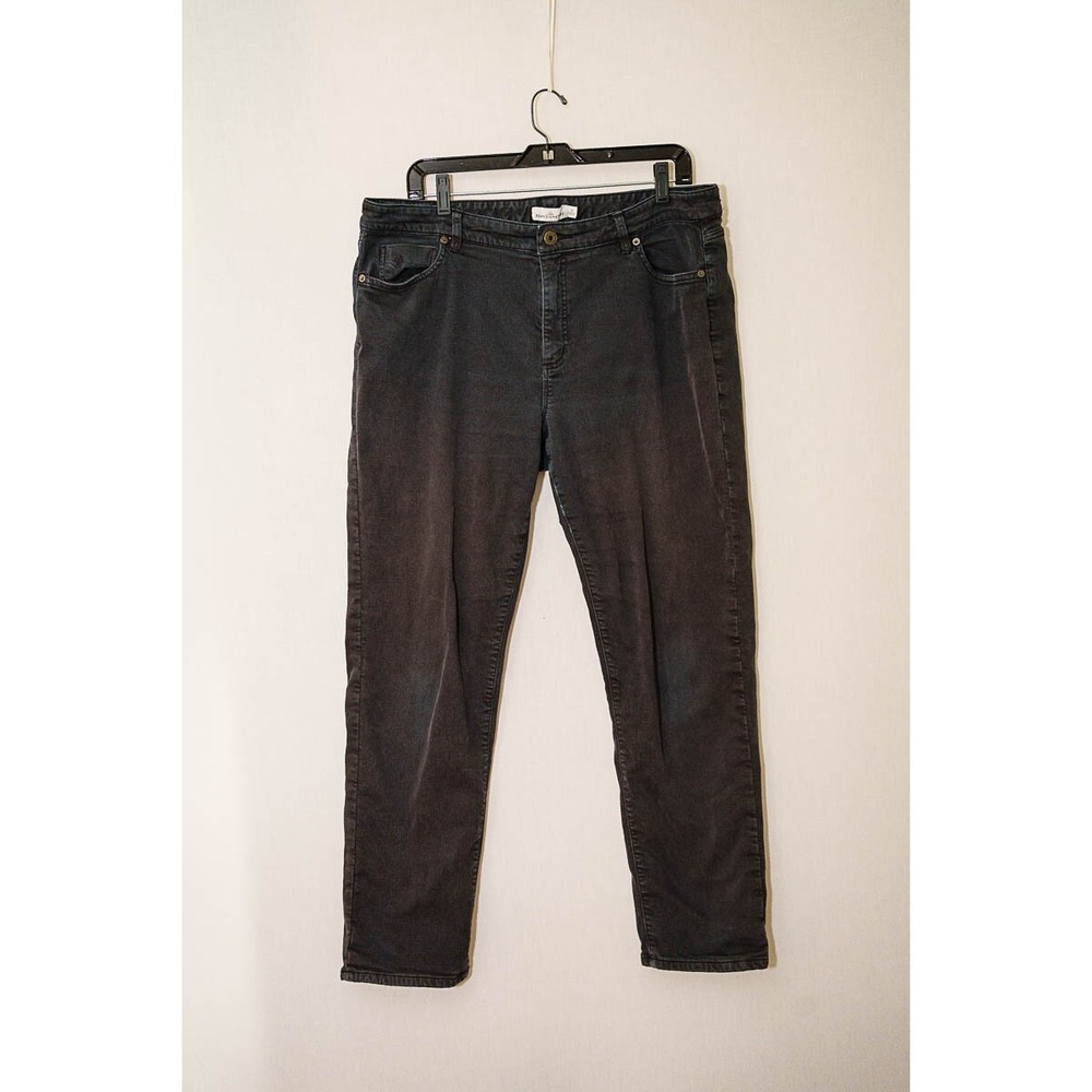 L.L Bean Signature black jeans 16 denim
